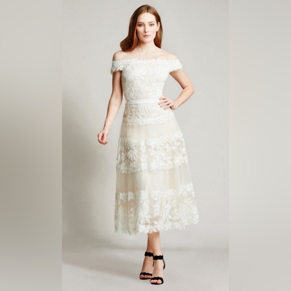 TADASHI SHOJI Off-The-Shoulder Floral Embroidered Dress Size 12